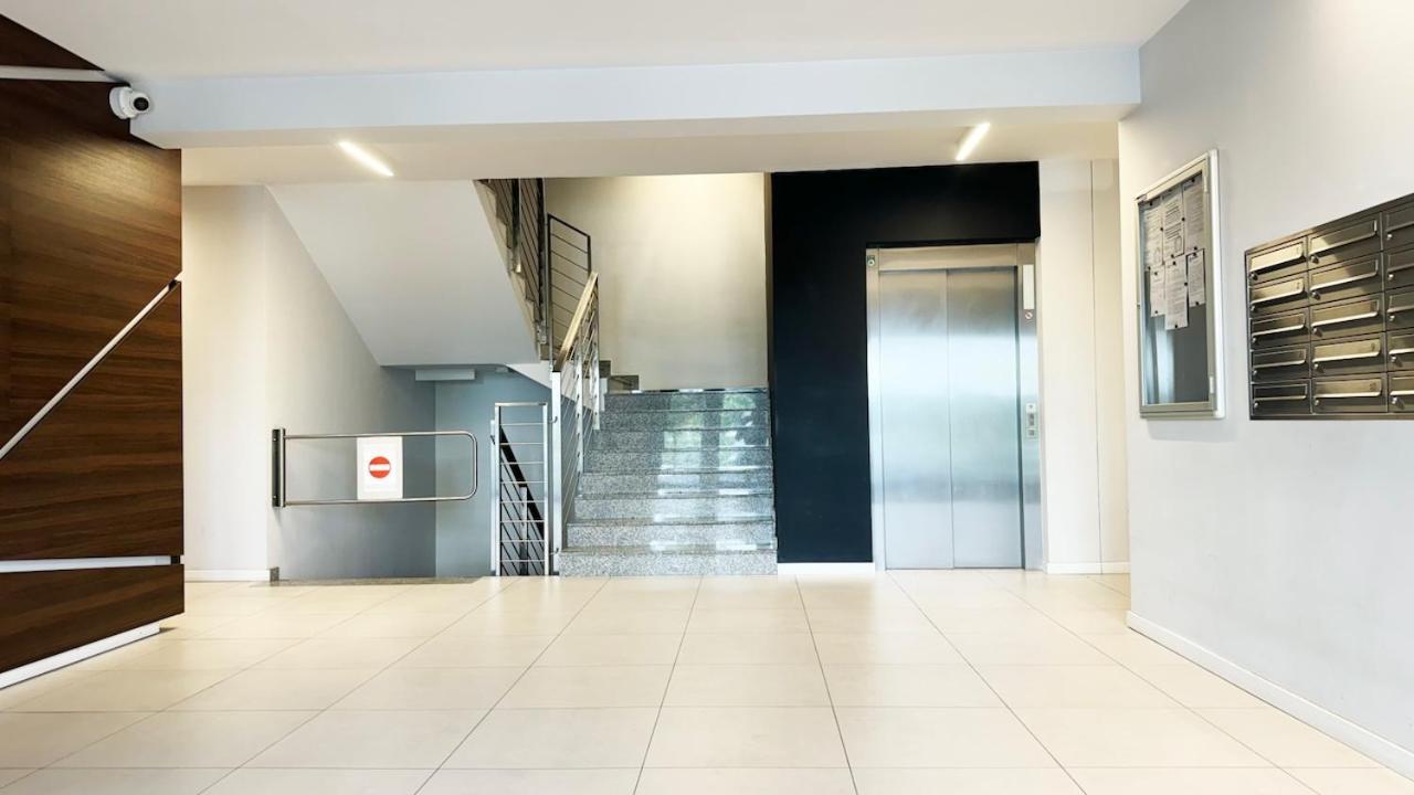 Apartament Park Bazantow Katowice Bagian luar foto