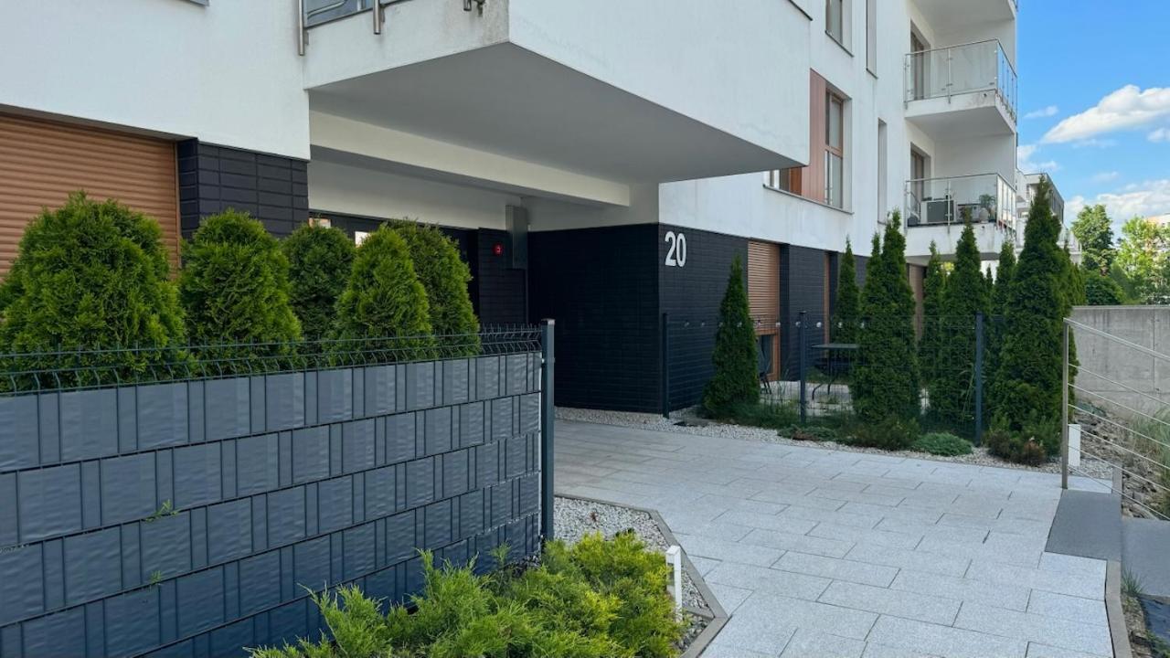 Apartament Park Bazantow Katowice Bagian luar foto