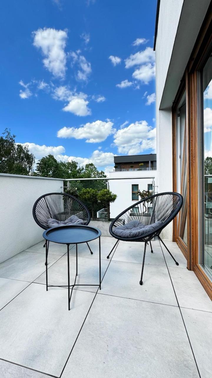 Apartament Park Bazantow Katowice Bagian luar foto