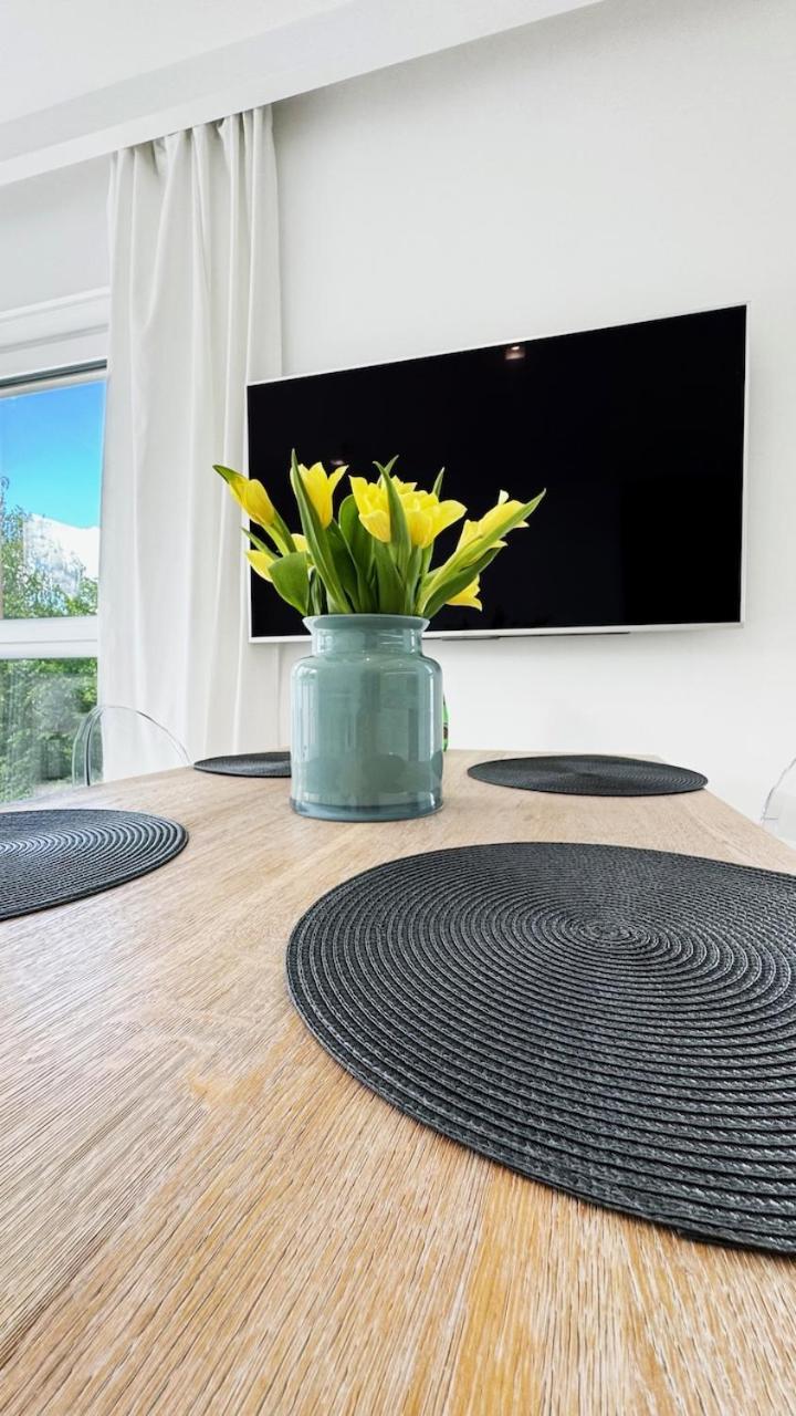 Apartament Park Bazantow Katowice Bagian luar foto